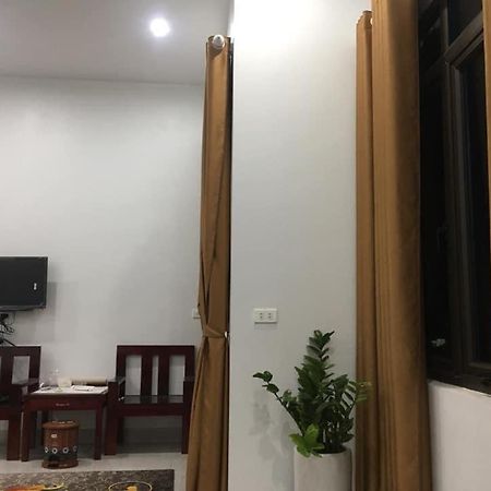 Bed and Breakfast Nha Nghi Cu Ti Ban Cong Na Zewnętrze zdjęcie