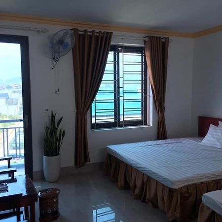 Bed and Breakfast Nha Nghi Cu Ti Ban Cong Na Zewnętrze zdjęcie