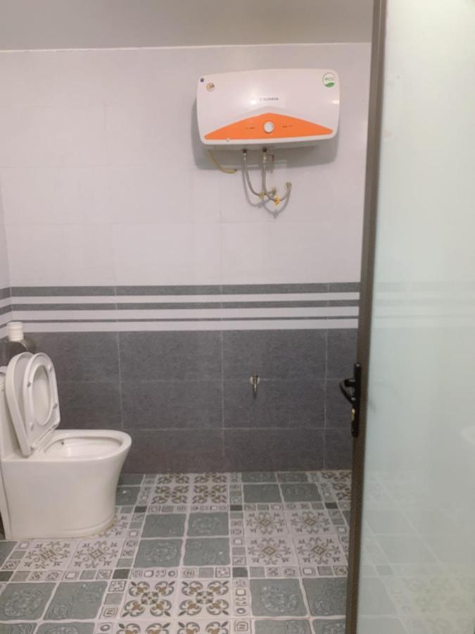 Bed and Breakfast Nha Nghi Cu Ti Ban Cong Na Zewnętrze zdjęcie